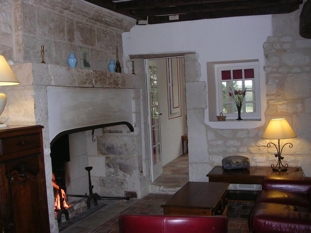 Chateau De La Noblaye Bed & Breakfast Lemere ภายนอก รูปภาพ